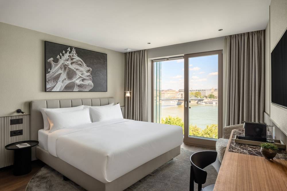 Leon Hotel & Lounge Budapest 1