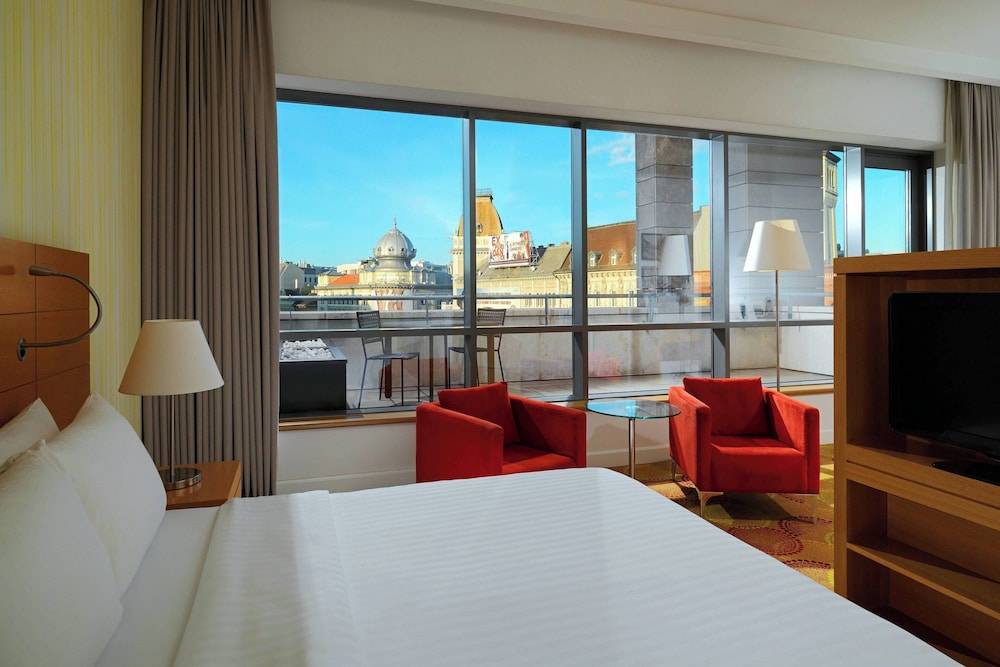 Courtyard by Marriott Budapest City Center 1