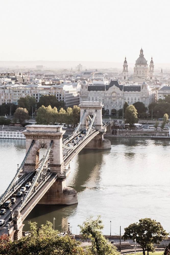 Four Seasons Hotel Gresham Palace Budapest 1