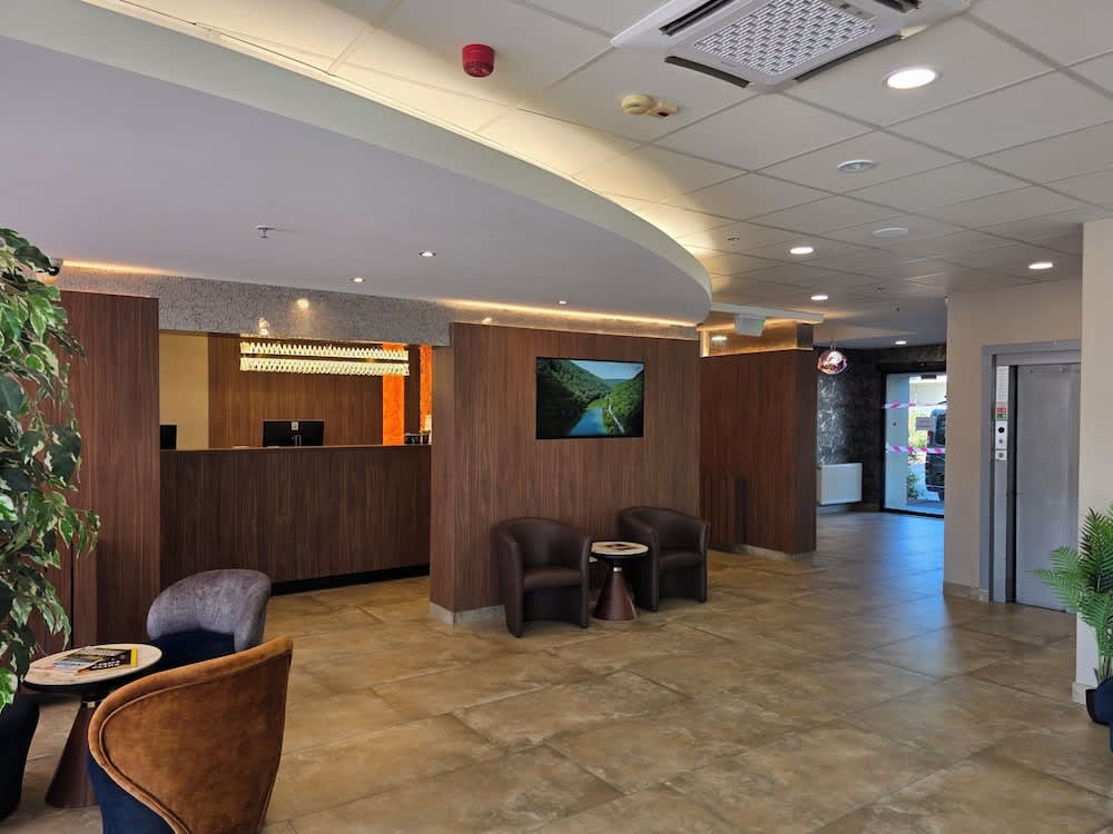 Canada Hotel Budapest 1