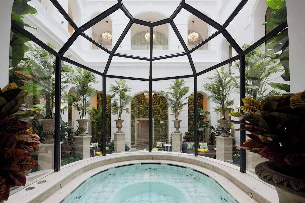 Mystery Hotel Budapest, Preferred Hotels & Resorts 1