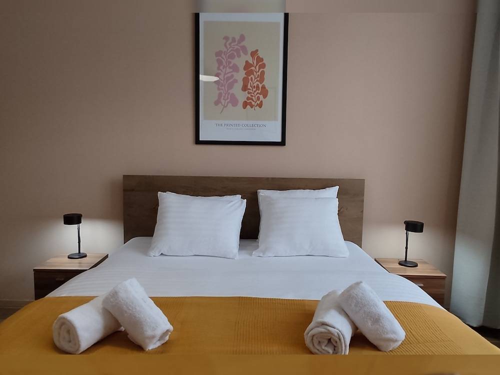 Corvin Center Suites 1
