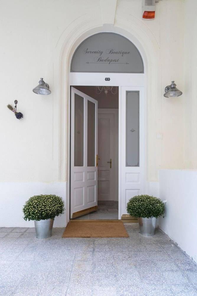 Serenity Boutique Budapest 2
