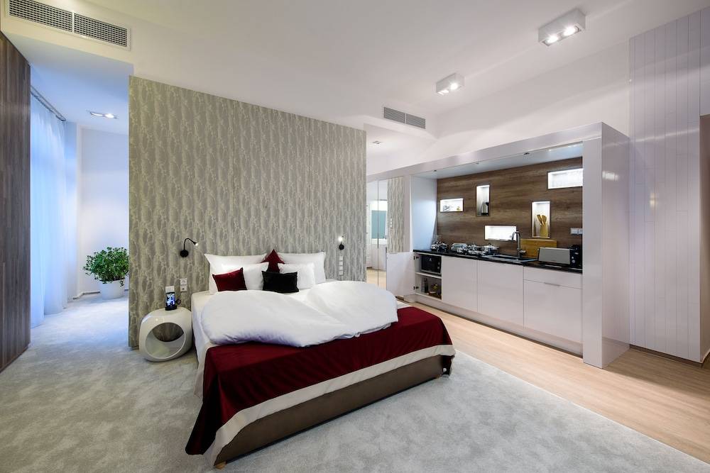 Karoly Corner Residences 1