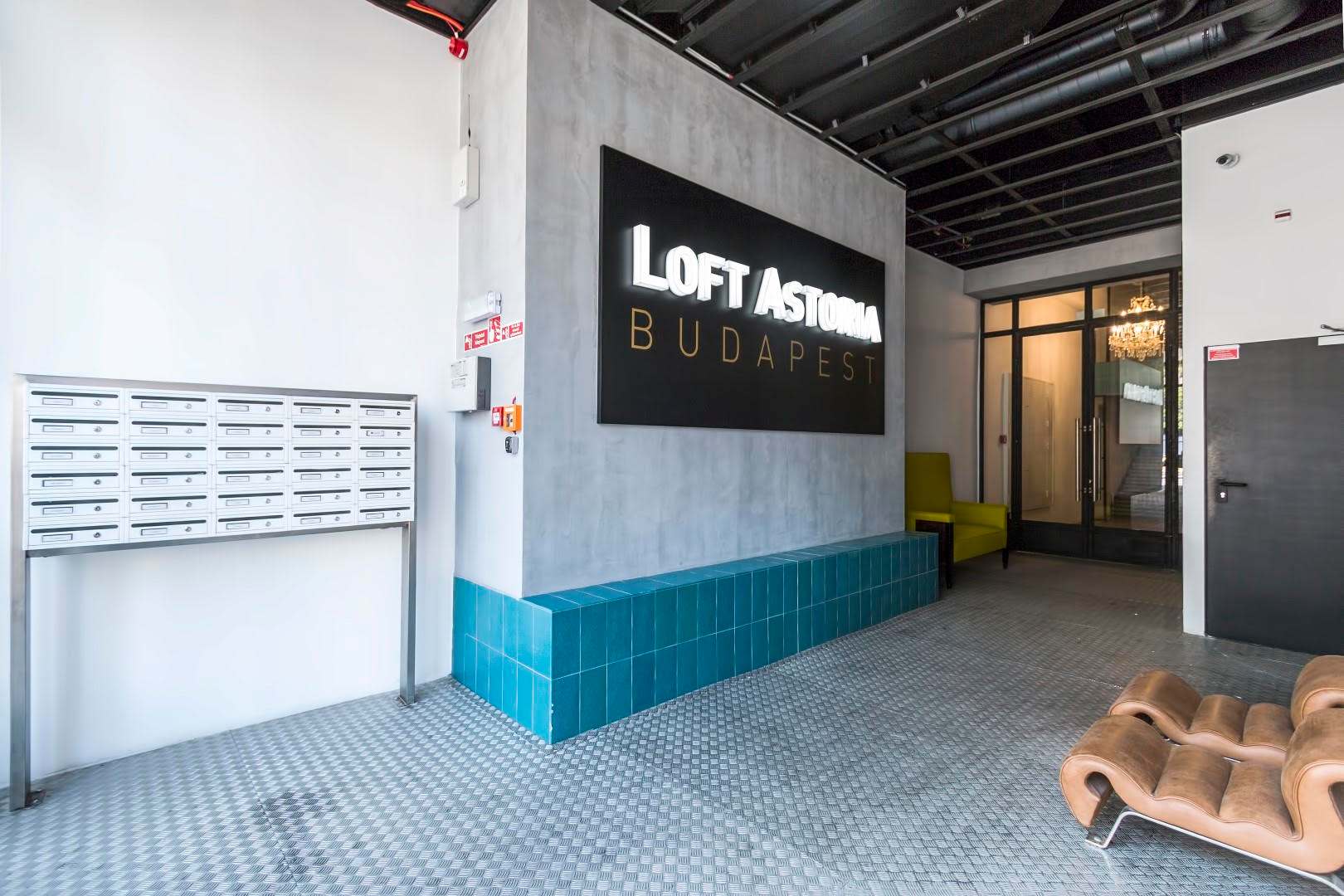 LOFT Astoria 1
