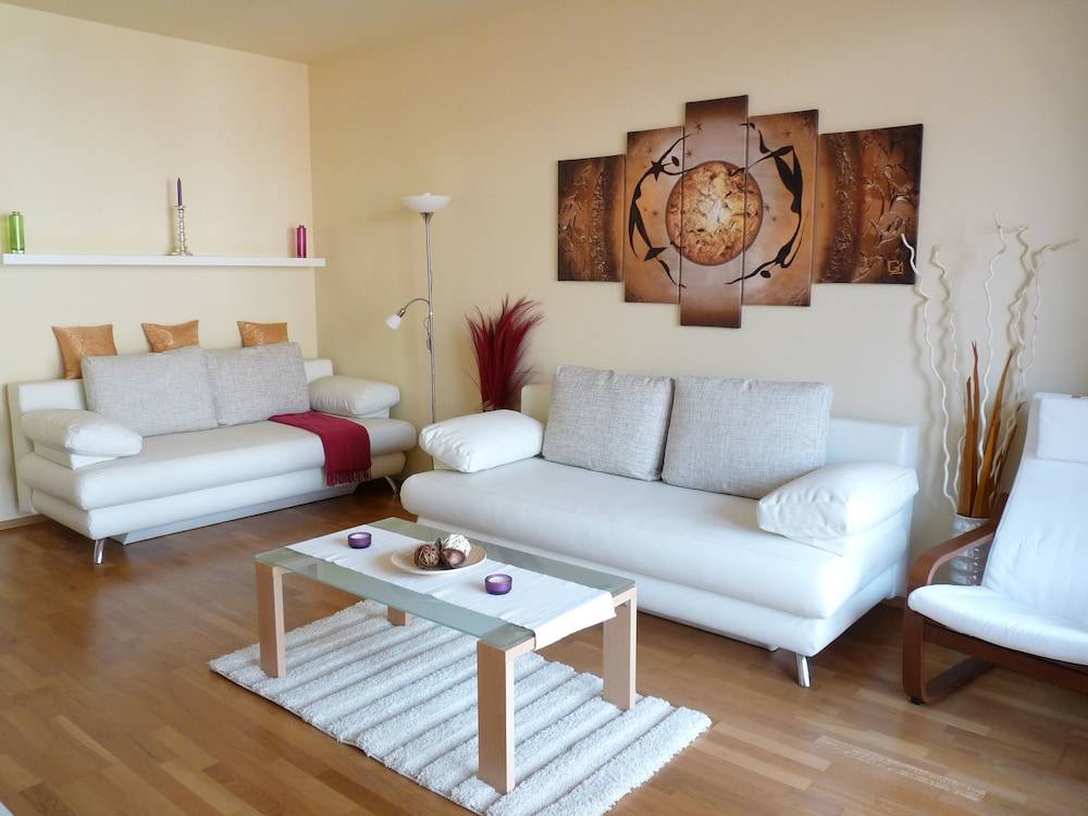 Trendy Deluxe Apartments 1
