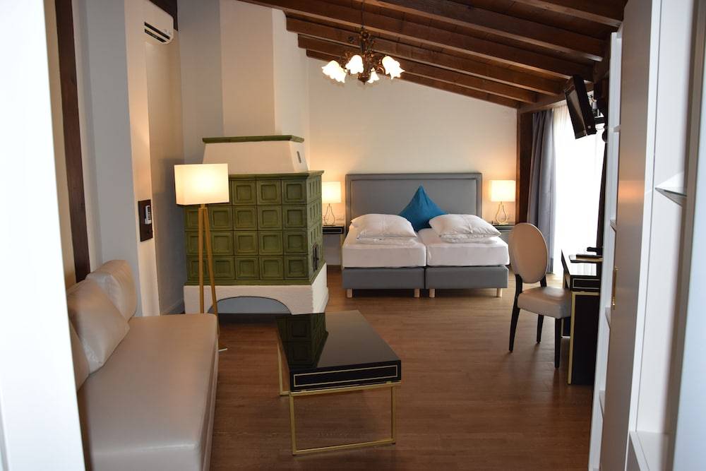 Atel Hotel Lasserhof 1