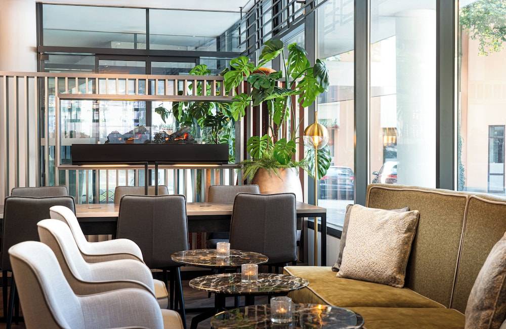 Leonardo Hotel Salzburg City Center 2