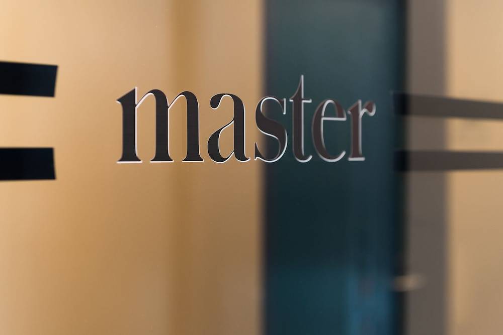 master Mirabell 2