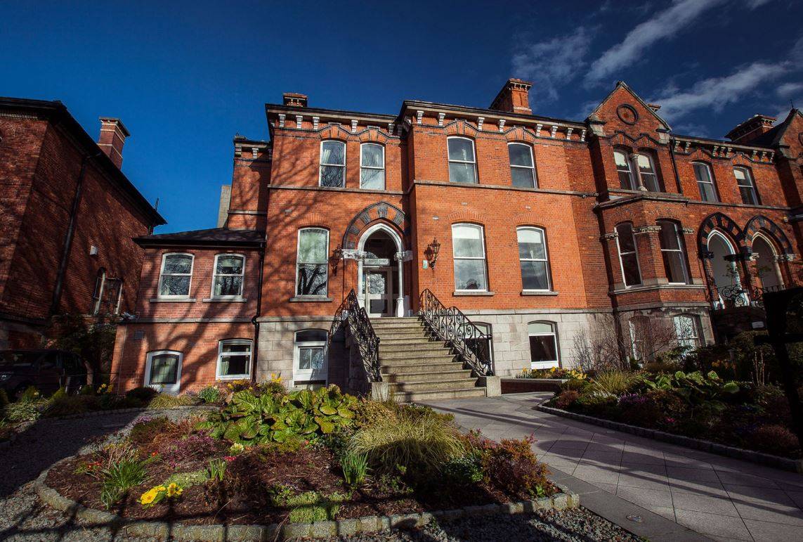 Roxford Lodge Hotel 2