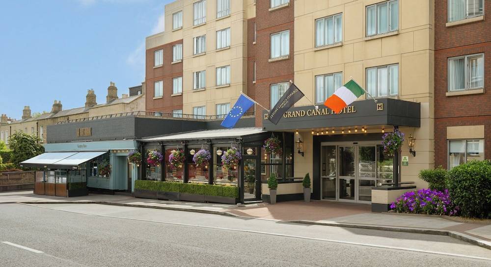 Grand Canal Hotel 1