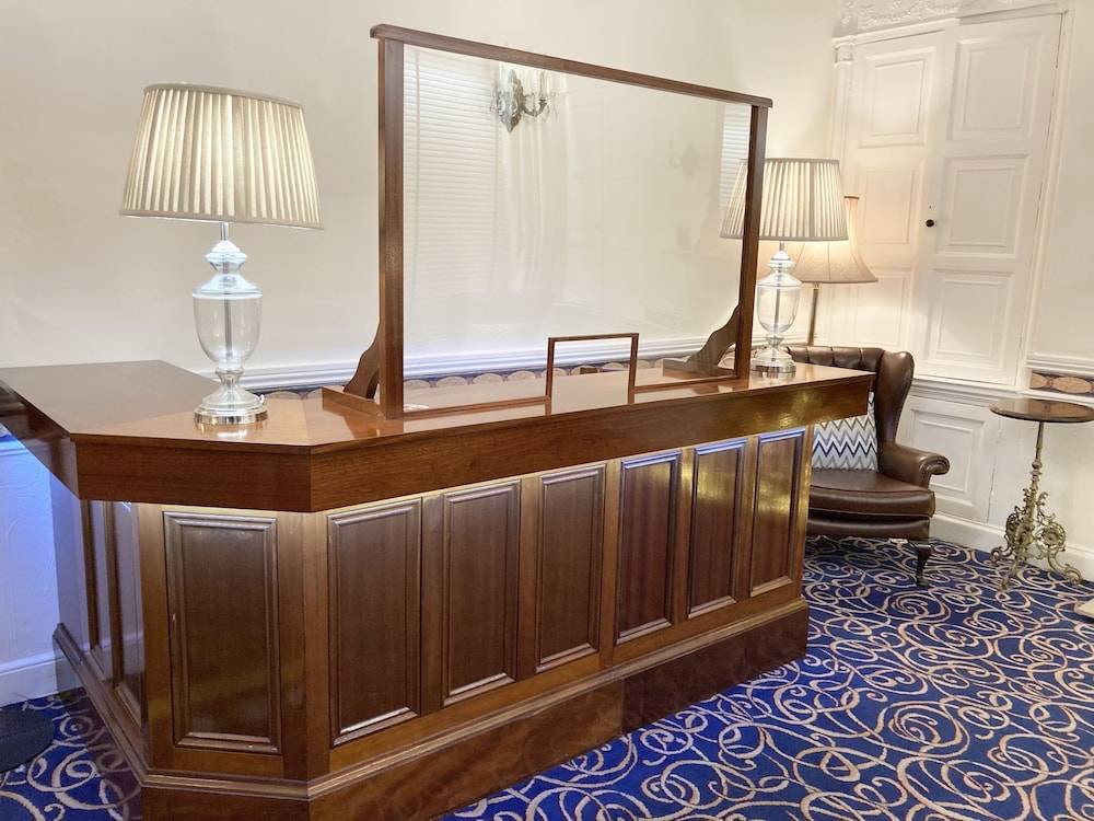 Dergvale Hotel 2