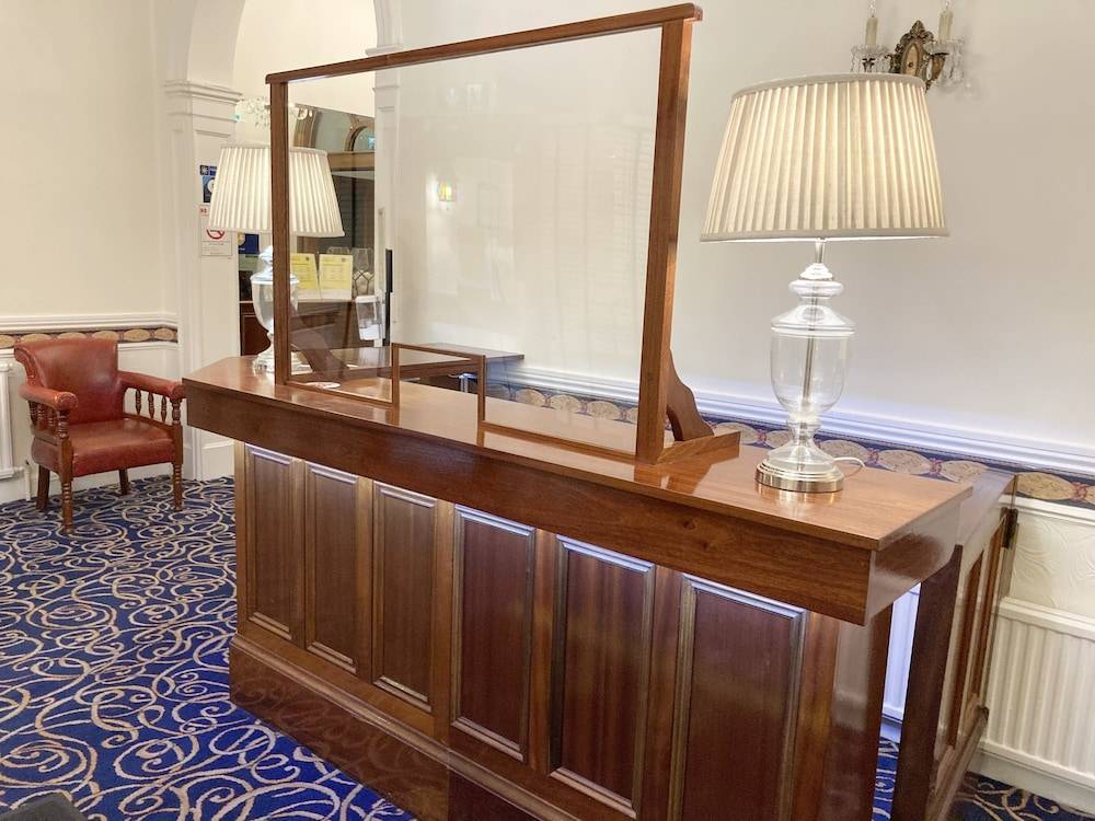 Dergvale Hotel 1