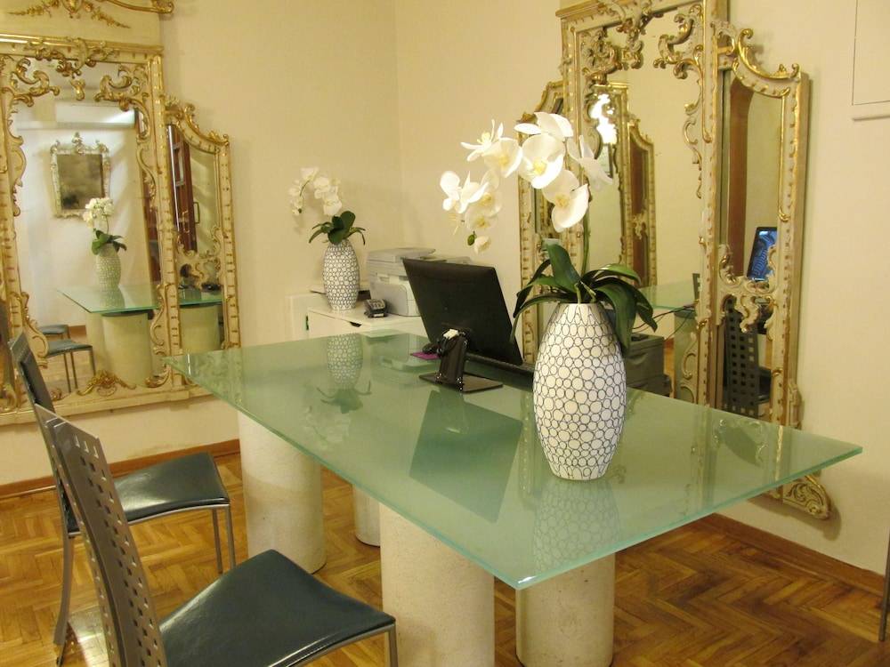 Firenze Rooms Cathedral B&B 2