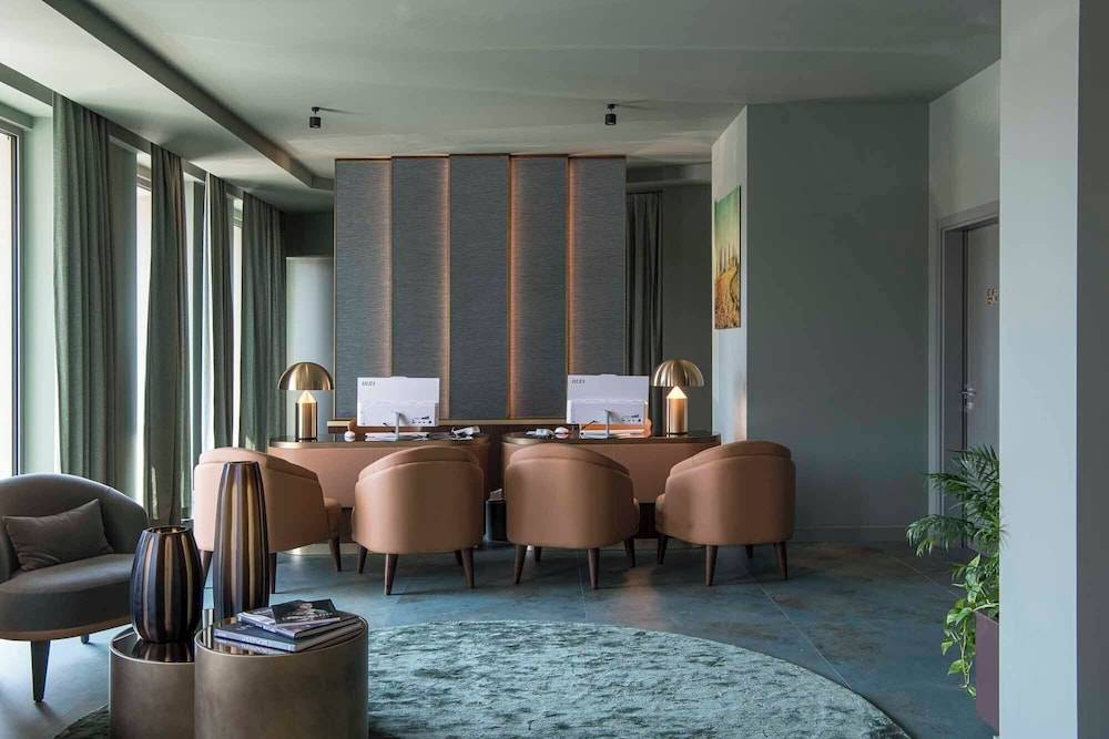 Columbus Urban Resort 2