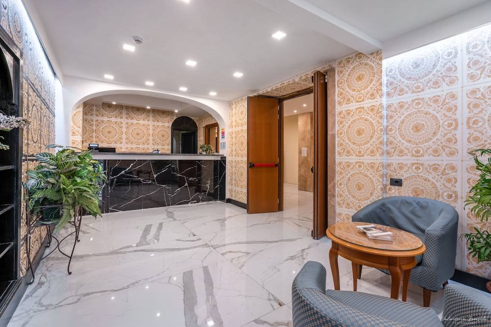 Hotel Deco 2