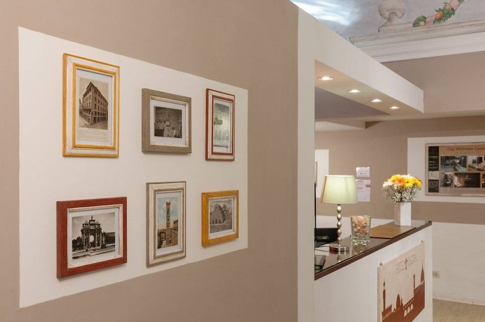 Hotel Cardinal of Florence - recommended for ages 25 to 55 2
