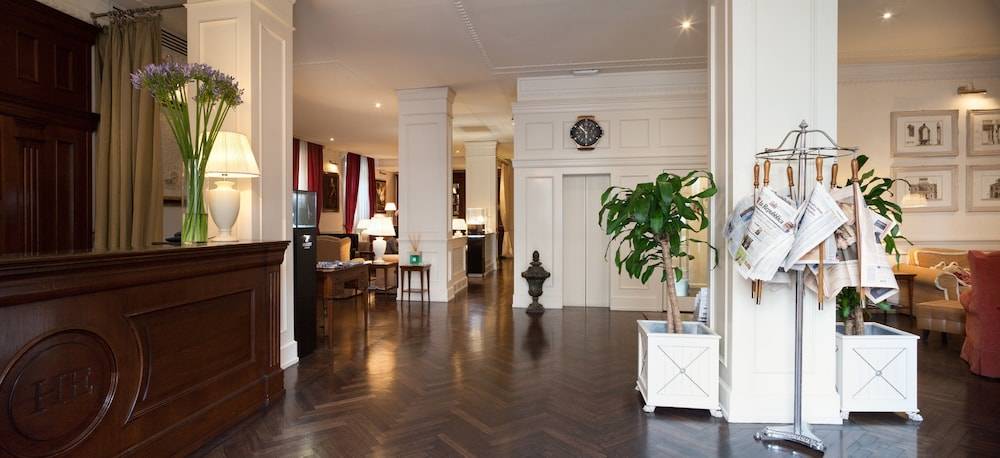 Hotel Executive 2
