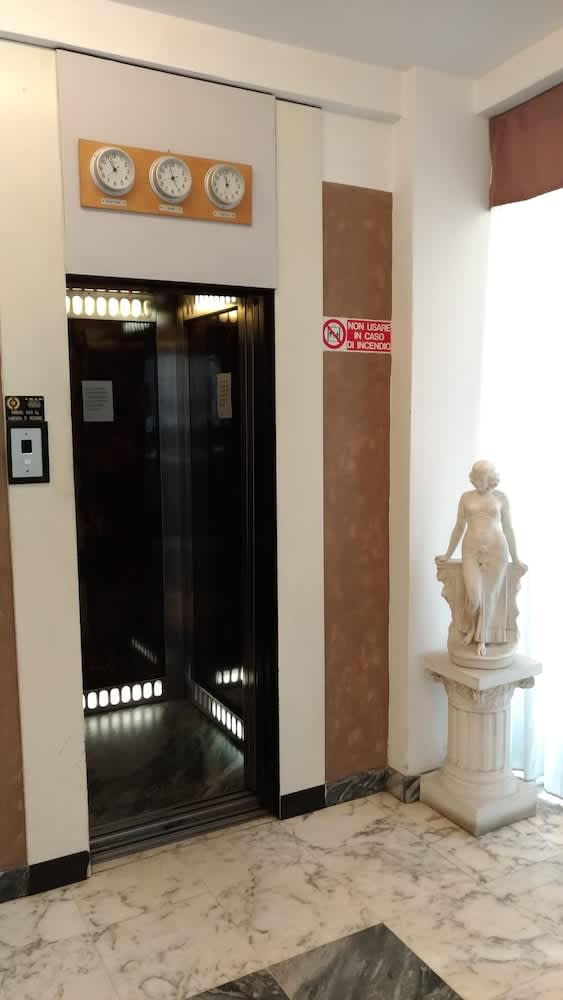 Hotel Victoria 2