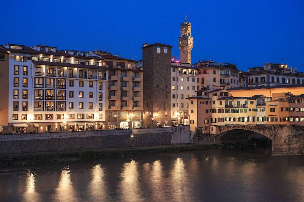 Portrait Firenze - Lungarno Collection 1