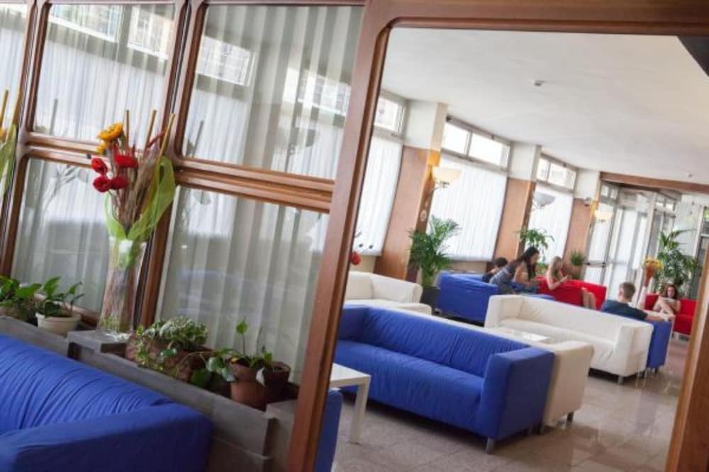 AUTO PARK Hotel 2