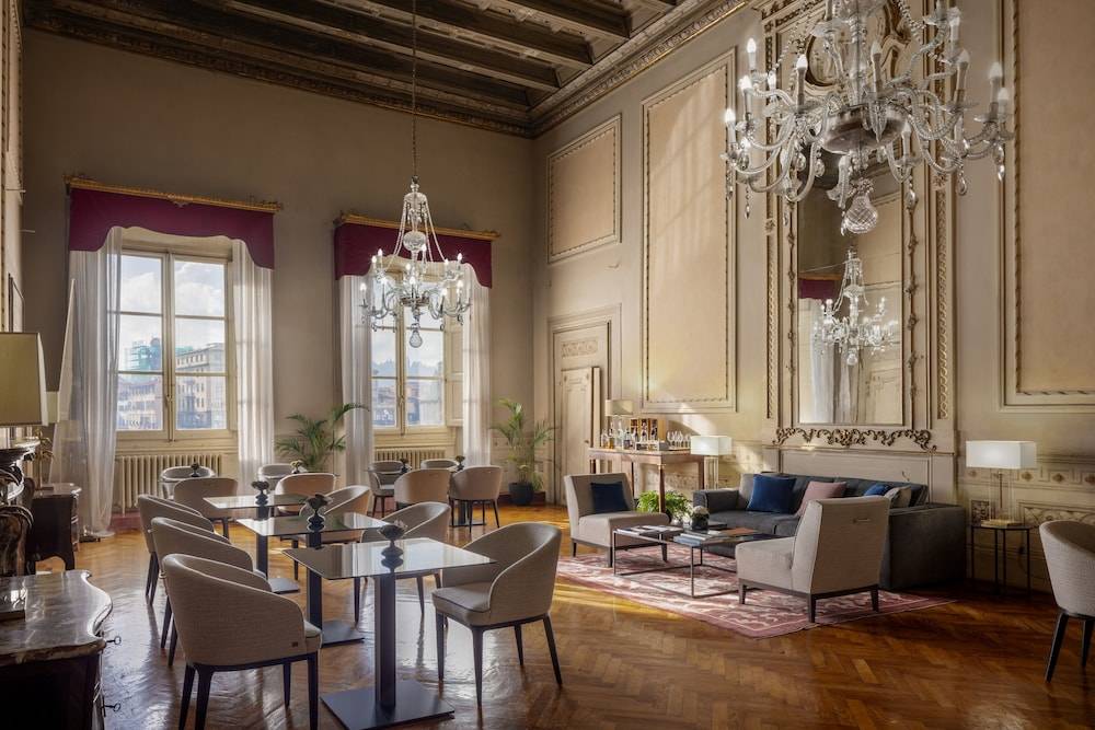 Leone Blu Suites | UNA Esperienze 1