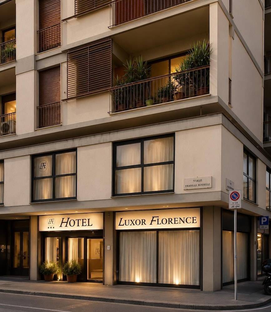 Hotel Luxor Florence 1