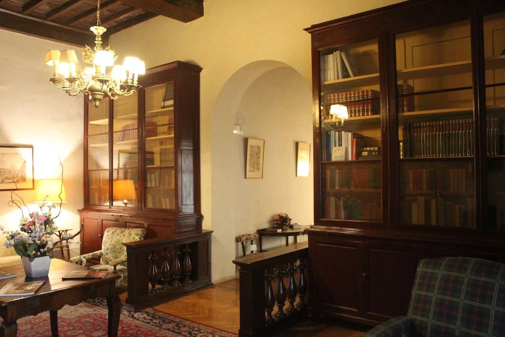 Loggiato Dei Serviti 2