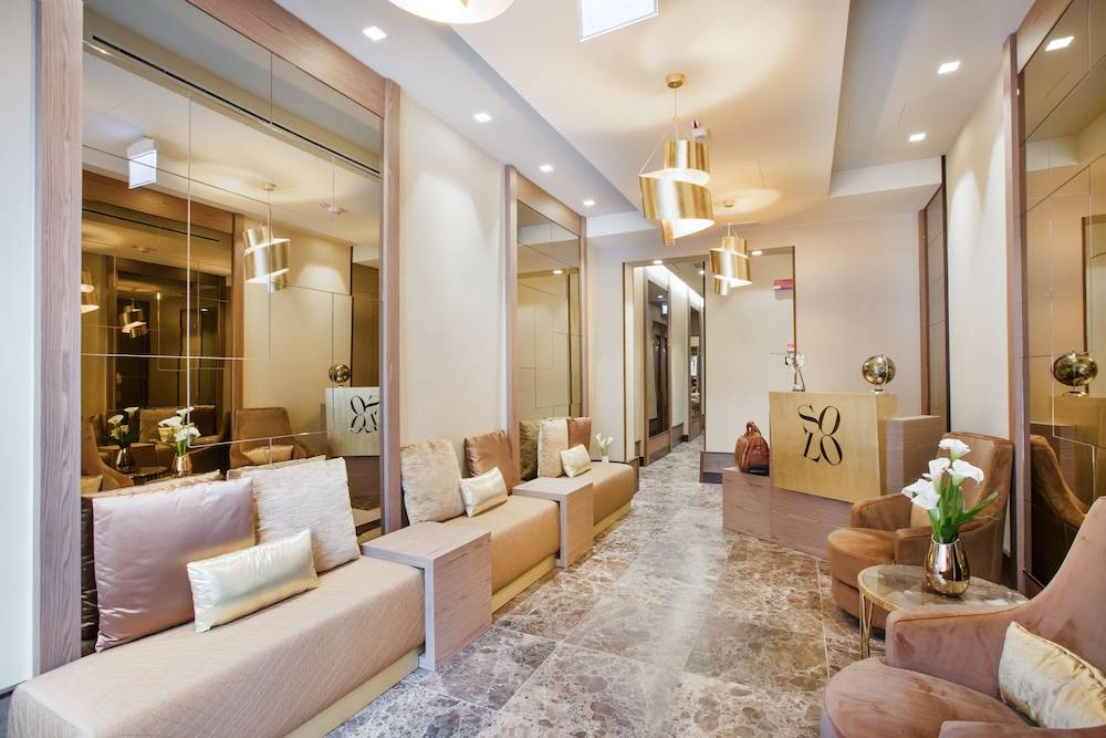 Solo Experience Hotel 2