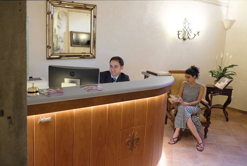 Hotel Renaissance 2