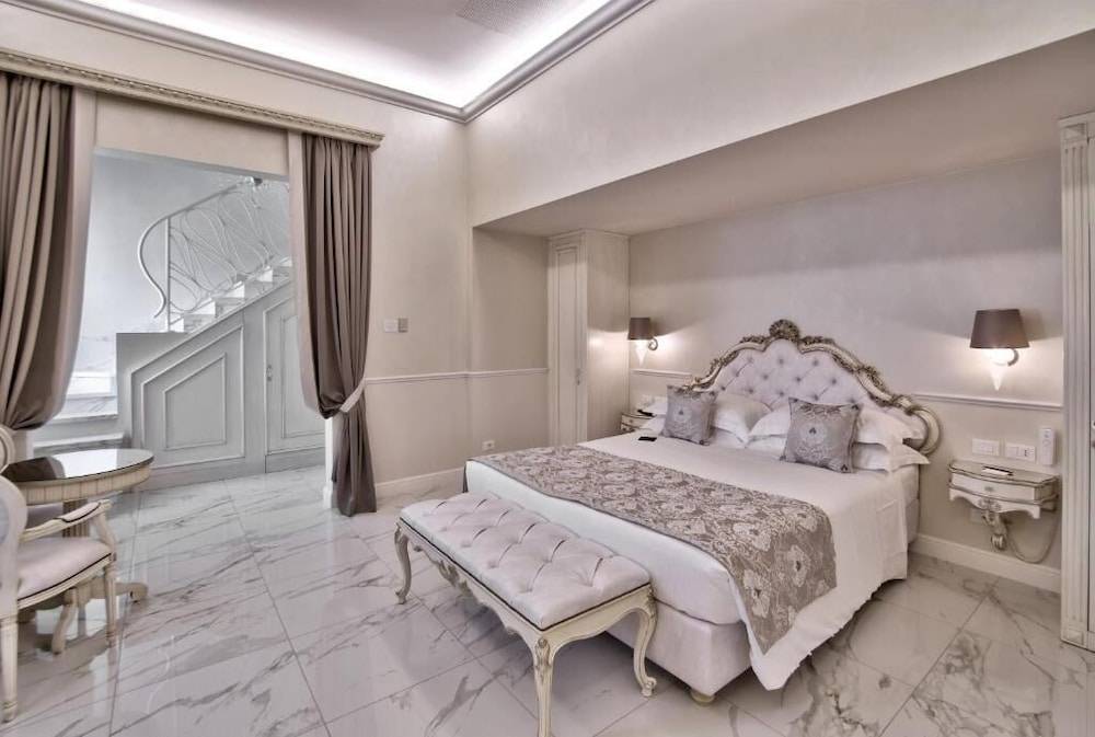 The Moon Boutique Hotel & Spa 1