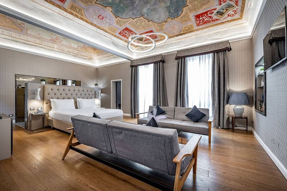 Martelli 6 Suite & Apartments 1
