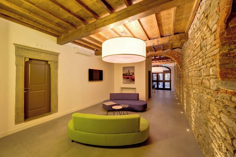 Palazzo Mannaioni Suites 2