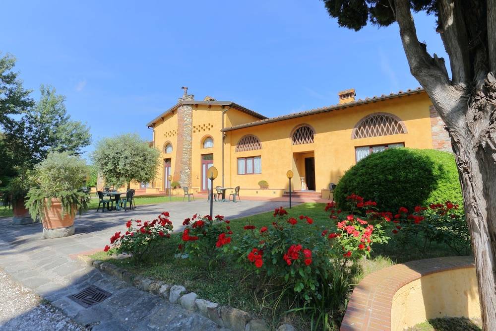 Il Borgo di Villa Castelletti Country Hotel 1