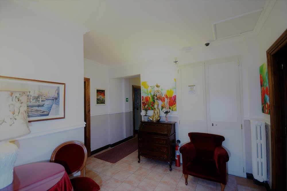 Hotel Sweet Home 2