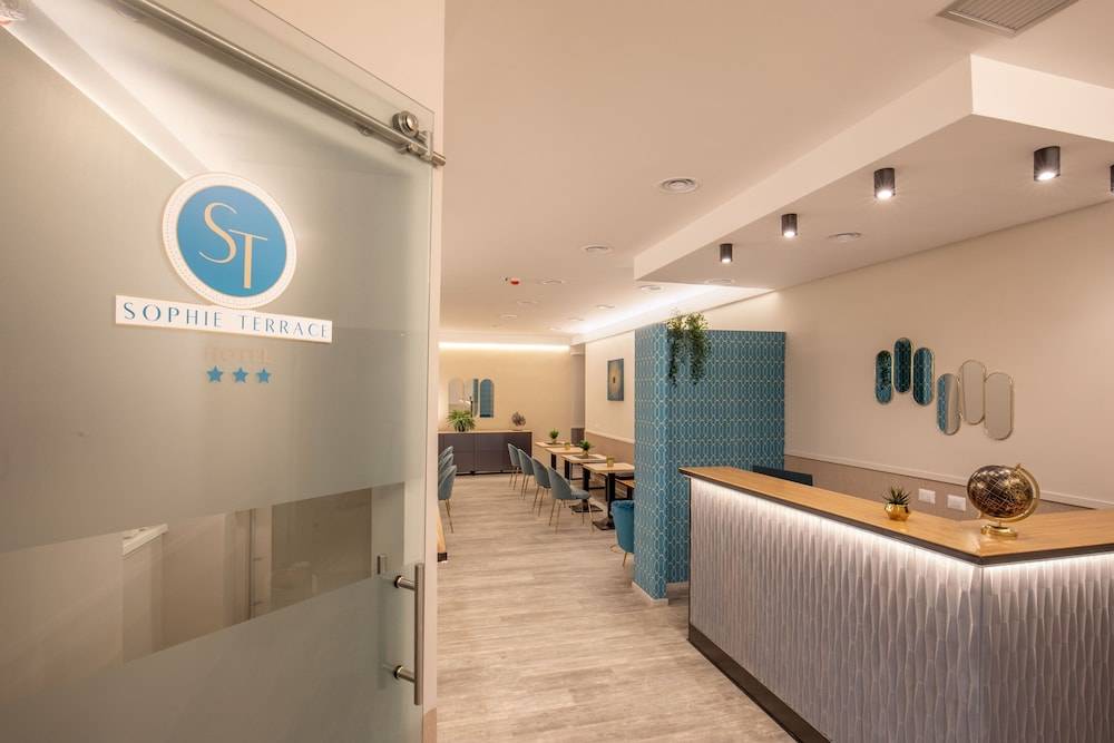 Sophie Terrace Hotel 2