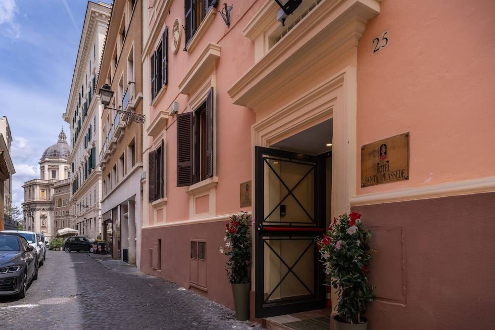 Hotel Santa Prassede 1
