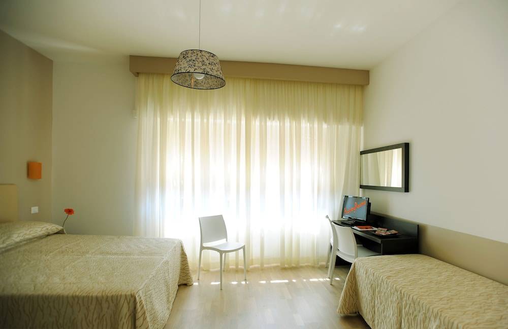 Honey Rooms 2