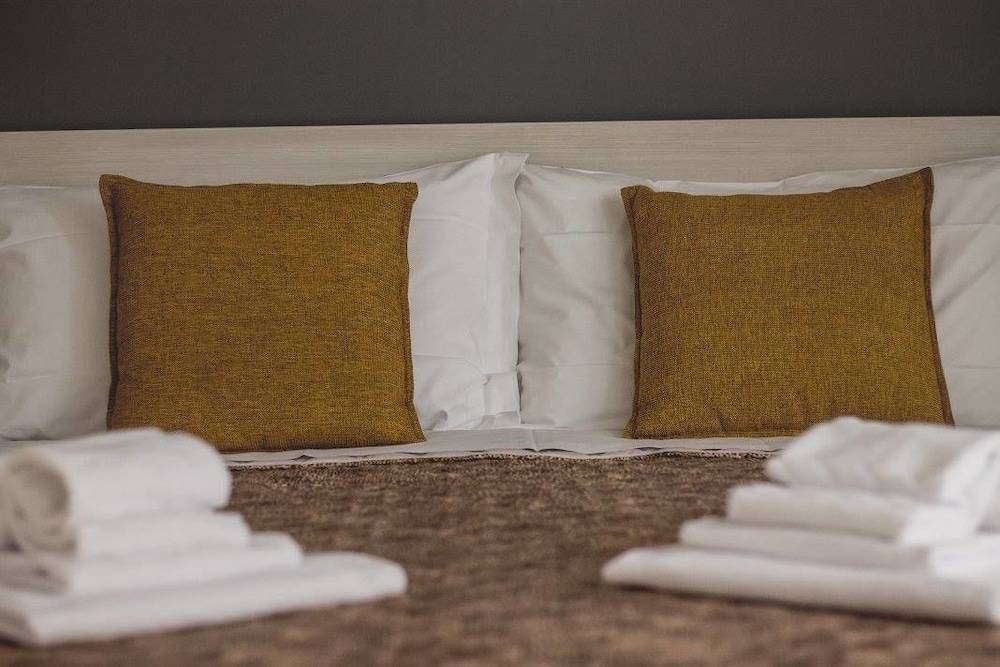 Verrazzano 37 Guest House 2