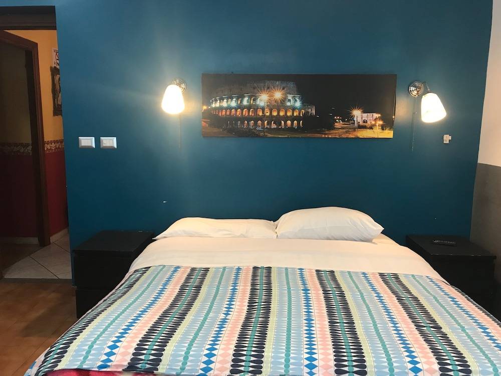 La Casa Di Elena 1