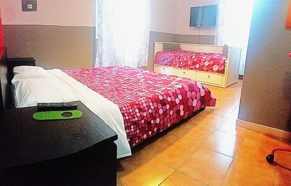 La Casa Di Elena 2