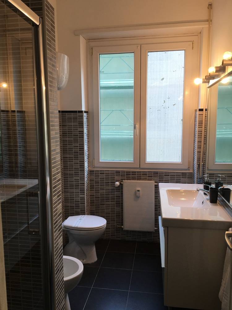 Vatican Central Suites 1