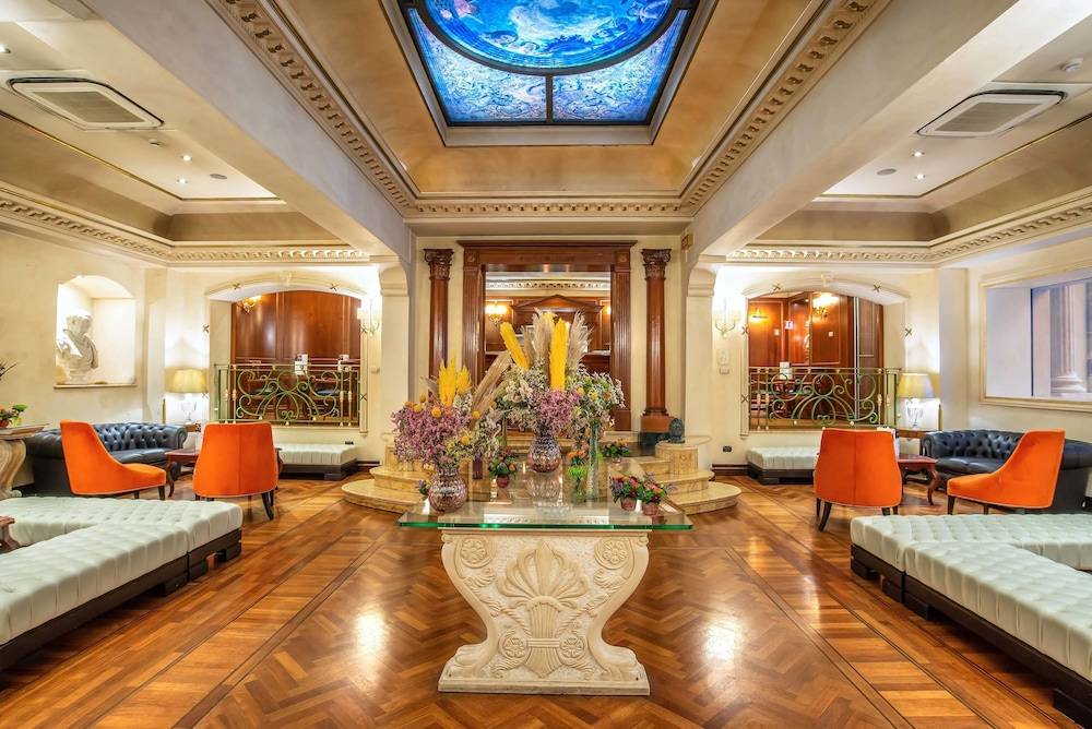 River Palace Hotel 2