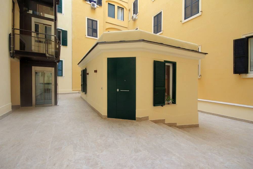 Colosseo Gardens - My Extra Home 2