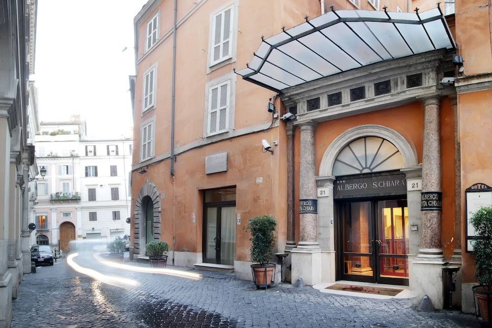 Hotel Albergo Santa Chiara 1