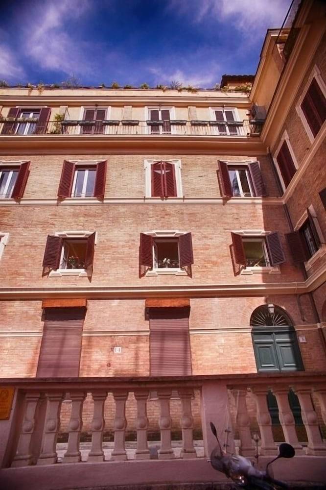 Domus Real Cardello 1
