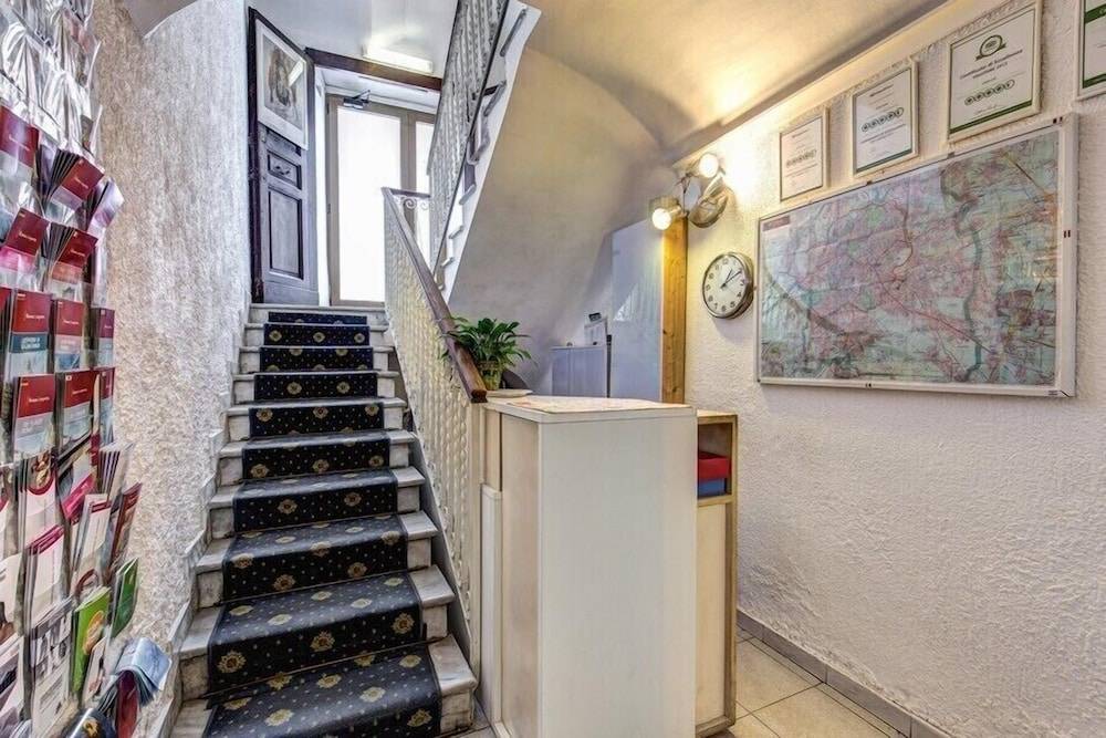 Hotel Lodi 2