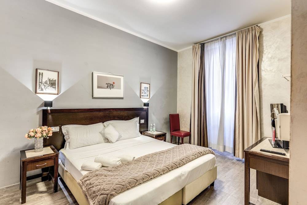 Hotel Family House 1