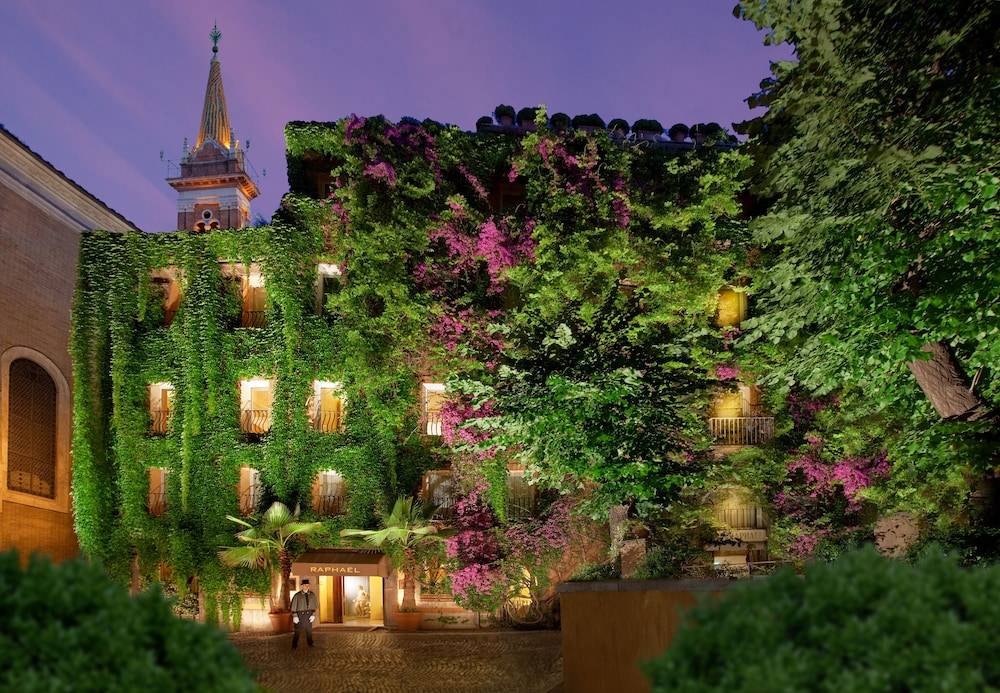 Hotel Raphaël - Relais & Châteaux 1