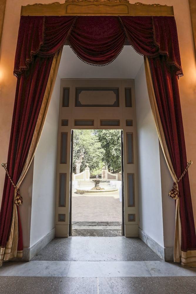 Villa Tuscolana 2